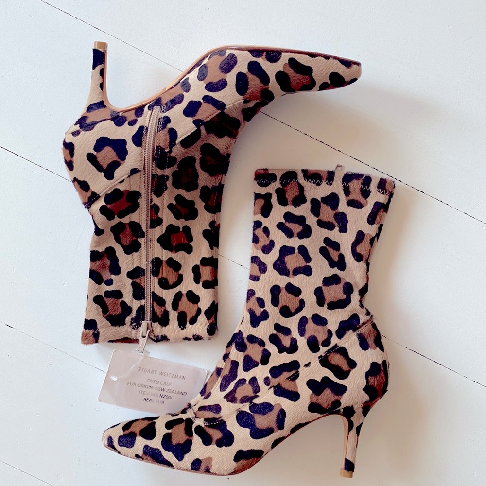 Stuart Weitzman Leopard print calf hair boots with Kitten Heel, size 6.5m